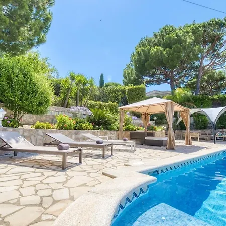 Costacabana - Lorena Villa *