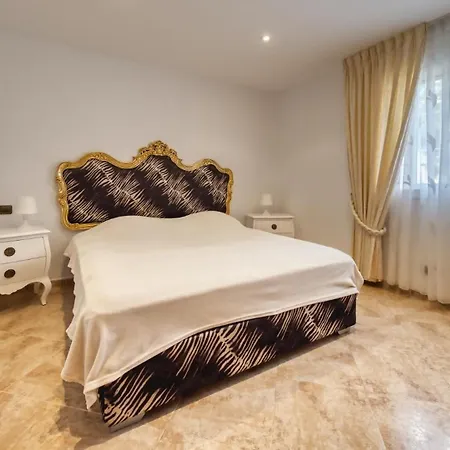 Costacabana - Lorena Villa Lloret de Mar